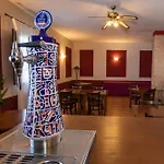 Aemilius A 10 Minutos De Hotel