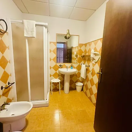 Aemilius A 10 Minutos De Ξενοδοχείο