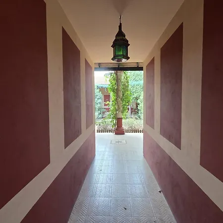 Aemilius A 10 Minutos De Ξενοδοχείο Μέριδα