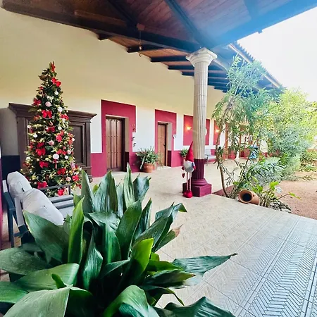 Aemilius A 10 Minutos De Ξενοδοχείο