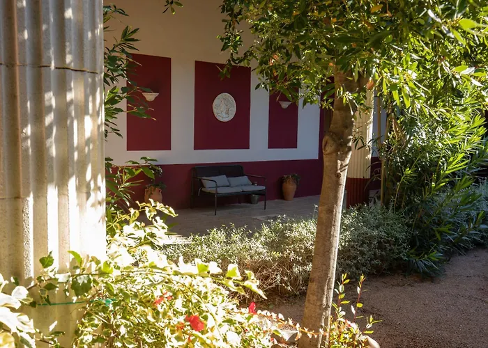 Hotel Aemilius A 10 Minutos De